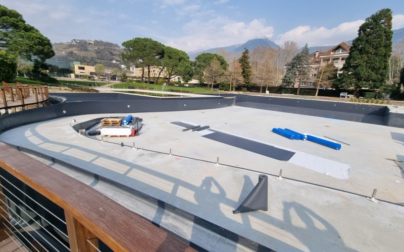 Therme Meran Bio Nature Pool