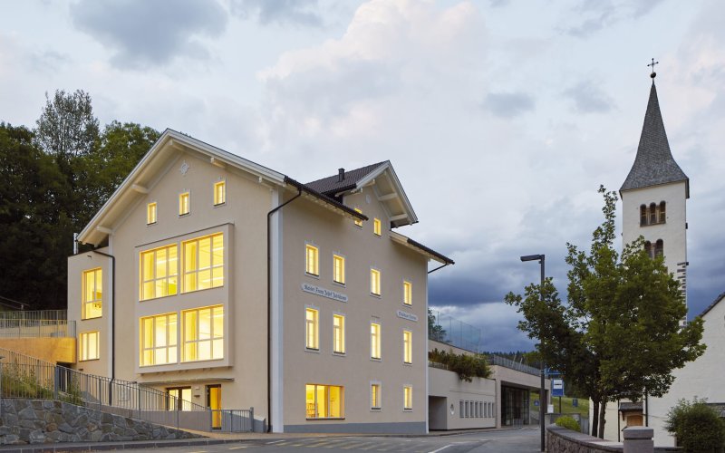 Kindergarten und Grundschule Oberinn