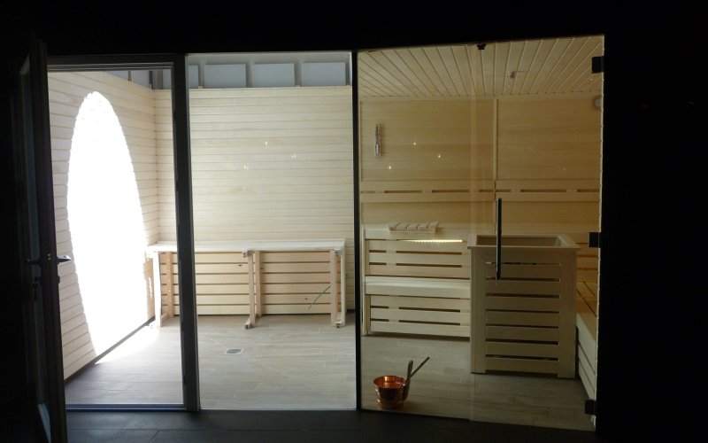 Wohn- und Hotelkomplex- Lago Maggiore