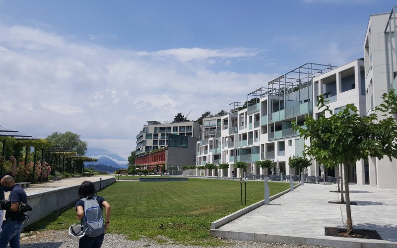 Wohn- und Hotelkomplex- Lago Maggiore